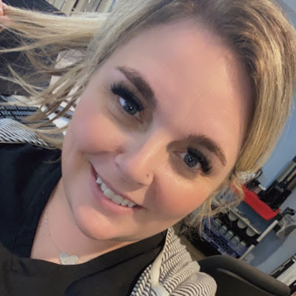 Meet your Posher, Julie